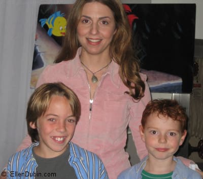 Ellen with Connor Price and actor Daniel Cook (from the TV Series – This is Daniel Cook). In reference the The Little Mermaid, Ellen says, “What a wonderful movie!”